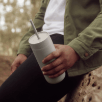Fellow Carter Cold Tumbler Termosz bögre szívószállal 473 ml - Szürke