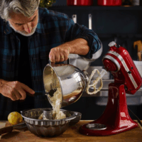 KitchenAid Kuglóf sütőforma 24cm - Szürke