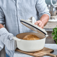 KitchenAid Öntöttvas Lábas 22cm 3.3L - Krémszínű