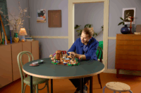 LEGO 21360 Ideas - Willy Wonka és a csokigyár
