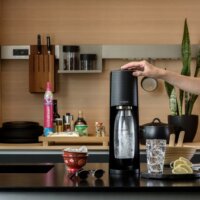 SodaStream Terra Megapack Szódagép 2 db 1,0L palackkal és CO2 patronnal - Fekete