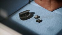 Philips TAT1300BK/00 Bluetooth Fülhallgató Headset Töltőtokban - Fekete