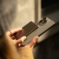 Native Union Active MagSafe Wireless Powerbank 5000mAh 20W - Homokkő
