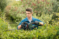 Bosch Universal HedgeCut 18V-55 Akkus Sövényvágó
