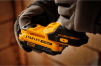 Stanley SFMCF811D1T-QW Akkus Ütvecsavarozó 18V + koffer