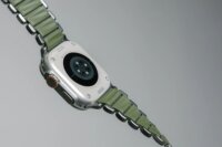 Nomad Stratos Band Apple Watch Titán Okosóra Szíj 49mm - Fekete/Zöld