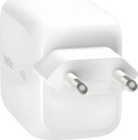 Belkin BOOST Charge Pro USB-C Dual GaN Hálózati Gyorstöltő Adapter 45W beépített USB-C Kábellel 0.8m - Fehér