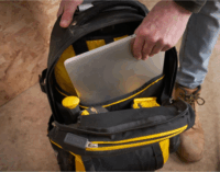 Stanley FatMax Gurulós Szerszámos Hátizsák 36 x 23 x 54 cm - Fekete