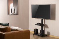 Gembird TVS-75S-02 37"-75" TV Padlóállvány Görgőkkel - Fekete