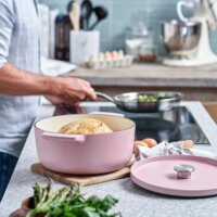 KitchenAid CC007431-001 Öntöttvas Sütőedény Ø 26cm 5,2L - Rózsaszín