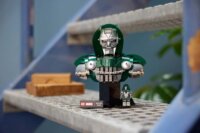 LEGO 76345 Marvel - Doctor Doom Mellszobor