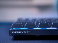 CHERRY XTRFY K33 Compact Tri-Mode Wireless Mechanikus Gaming Billentyűzet DE - Fekete