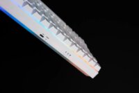 Cherry XTRFY K33 Compact Tri-Mode Wireless Mechanikus Gaming Billentyűzet DE - Fehér