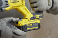 Stanley SFMCH900B-XJ SDS-Plus Akkus Fúró-Vésőkalapács 18Volt (Akku és töltő nélkül)