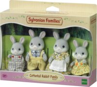 Epoch Sylvanian Families Erdei Nyuszi Család Ünnepi Figura 8cm