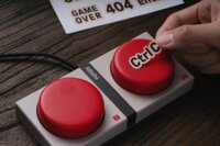 8BitDo Retro 87 N Edition Mechanikus Tri-Mode Wireless Gaming Billentyűzet US - Szürke/Fehér/Piros