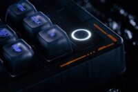 8BitDo Retro 87 Mecha Break Edition Mechanikus Tri-Mode Wireless Gaming Billentyűzet US - Fekete/Kék