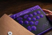8BitDo Arcade Stick All-Button Signature Edition Tri-Mode Wireless Gaming Kontroller (PC / Switch) - Átlátszó/Lila