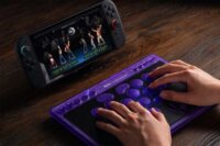 8BitDo Arcade Stick All-Button Signature Edition Tri-Mode Wireless Gaming Kontroller (PC / Switch) - Átlátszó/Lila