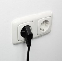 ACT AK5408 230V CEE 7/7 - C5 IEC Hálózati Tápkábel 1.5m - Fekete
