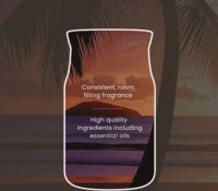 Yankee Candle Black Coconut Illatgyertya 110g - Fekete
