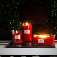 WoodWick Crimson Berries - Érett Bogyós Gyümölcsök Illatgyertya 275g - Piros
