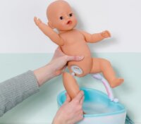 Zapf Baby Born Jonas Fiú Játékbaba Kiegészítőkkel 43cm