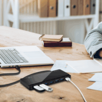 TP-Link UH700 USB 3.0 HUB (7 port) Fekete