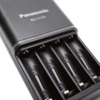 Panasonic Eneloop Pro R6 4x AA/AAA NiMH Akkumulátor töltő + 4db elem