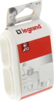 Legrand 050650 4-es földeletlen elosztódugó