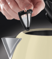 Russell Hobbs 20415-70 Colours Plus+ 1,7L Vízforraló Krémszínű