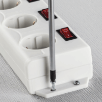 Hama 137239 Hálózati elosztó 6 aljzat 1,4m