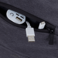 RivaCase 7760 Suzuka 15.6" Notebook hátizsák - Fekete