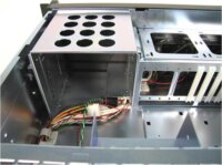 Chieftec UNC-410S-B-U3-OP 4U Szerver RACK Ház - Fekete