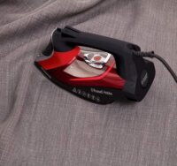 Russell Hobbs 25090-56 One Temperature Gőzölős vasaló - Piros