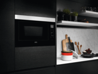 AEG MBE2658DEM Beépíthető Mikrohullámú sütő - Fekete