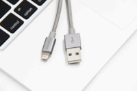 Nevox USB apa - Lightning apa Adat- és töltőkábel 1m - Ezüst