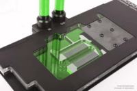 Alphacool Eiswasser Crystal Green UV reaktív Hűtőfolyadék - 1L Zöld