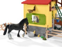 Schleich 42485 Farm World Lovas klub istálló