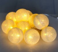 Iris USB-s LED Gömb Fényfüzér 2m - Meleg Fehér