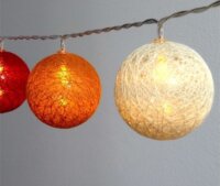 Iris USB-s LED Gömb Fényfüzér 1,5m - Piros/Narancs/Meleg Fehér