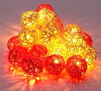 Iris Elemes rattan LED Gömb Fényfüzér 4m - Fehér/Rózsaszín