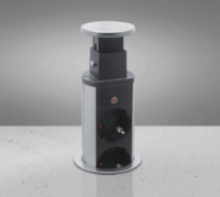 DELIGHT 3-as rejtett hálózati elosztó + 2 x USB 1.5m