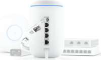 UBiQUiTi UDM - UniFi Dream Machine Access Point