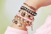 Make It Real: Juicy Couture karkötő készítő szett