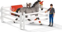 Schleich: Lovas klub kiegészítőkkel