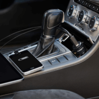 Varta Autós USB-A + USB-C töltő 5.4A Fekete