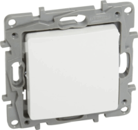Legrand 764500 Niloé Beltéri egypólusú villanykapcsoló