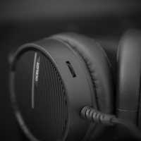 White Shark GH-2042 OCELOT Gaming Headset Fekete