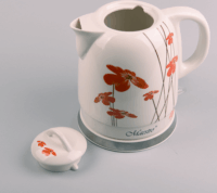 Feel-Maestro MR066 1.5L Vízforraló - Piros mintás